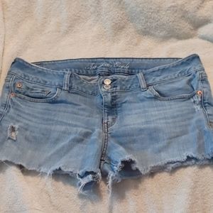 Women's American Eagle jean shorts size 14